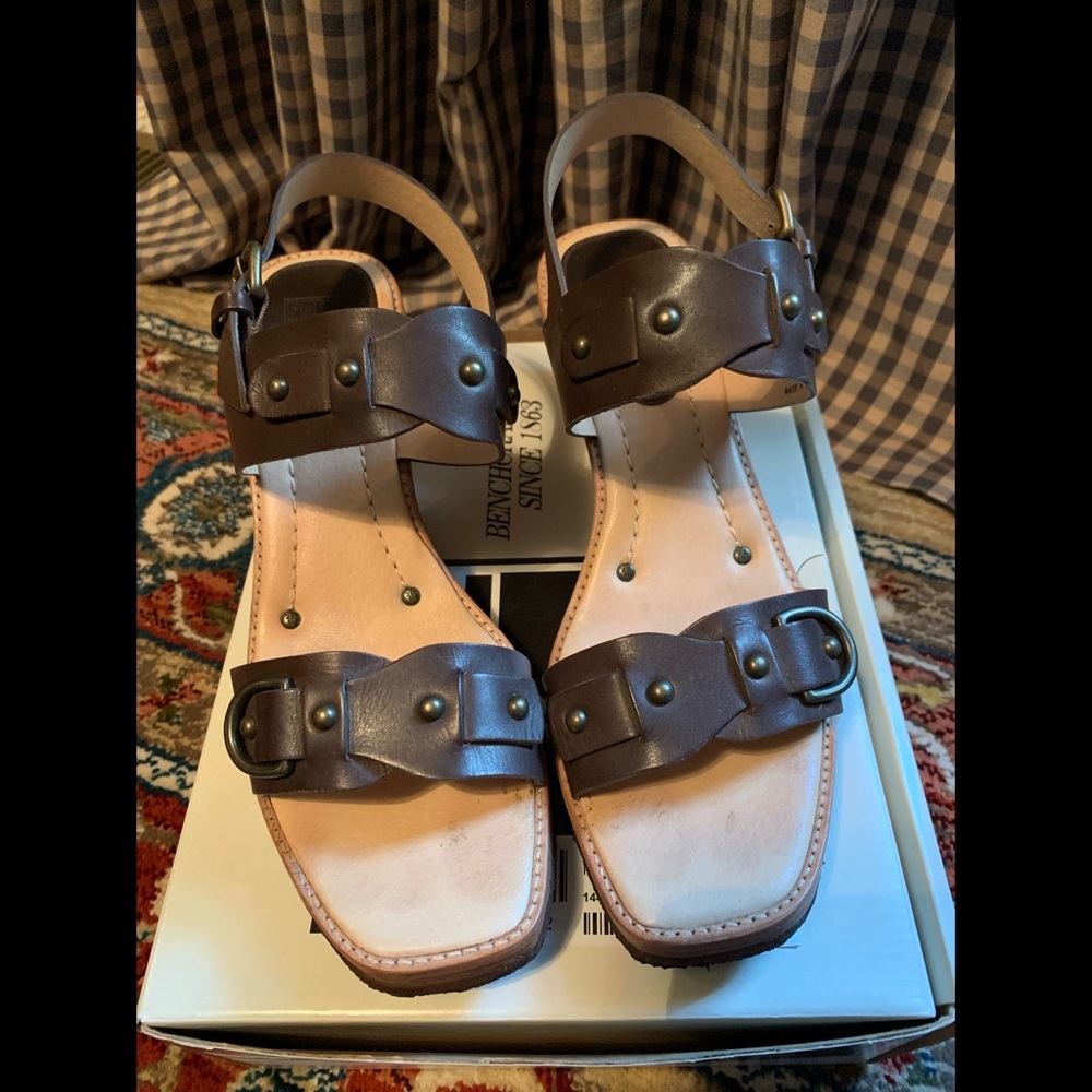 FRYE Sandals